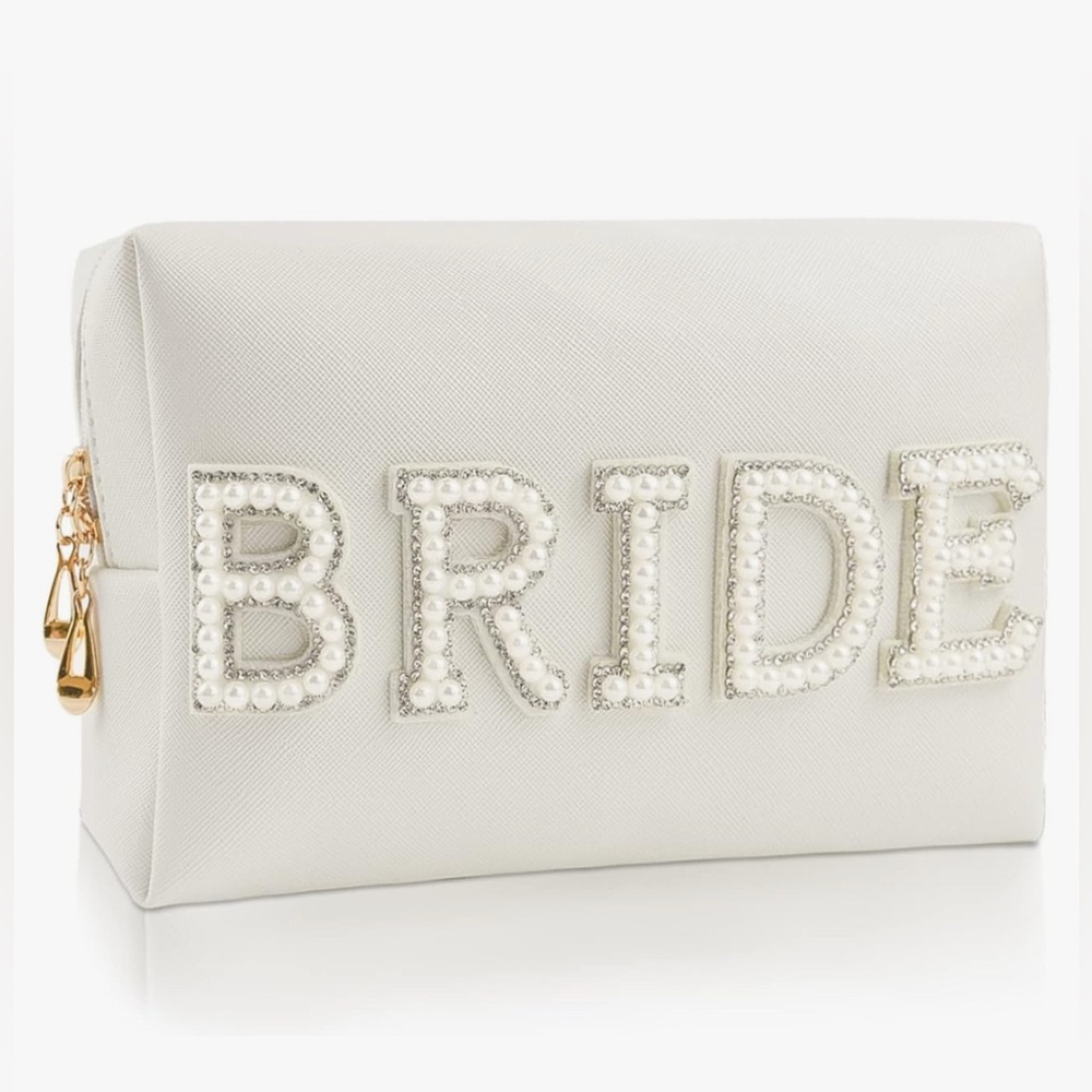 ♥️ Makeup Bag Bride Engagement Gift White Pearl Rhinestone Travel Toiletry Bag